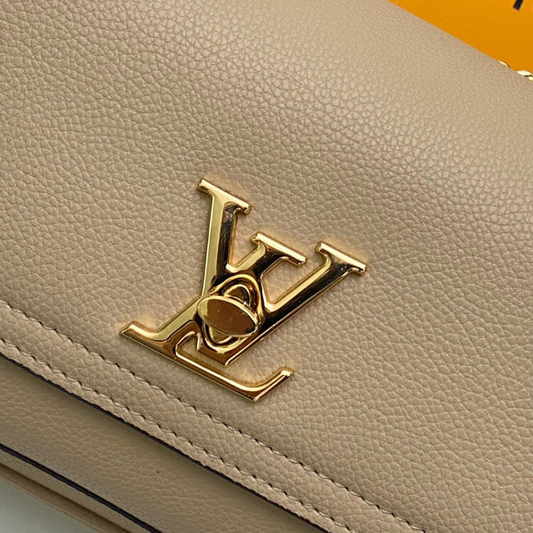 14639-5 LV Lockme Chain PM Handbag