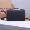 14700-4 LV Lockme Clutch Purse