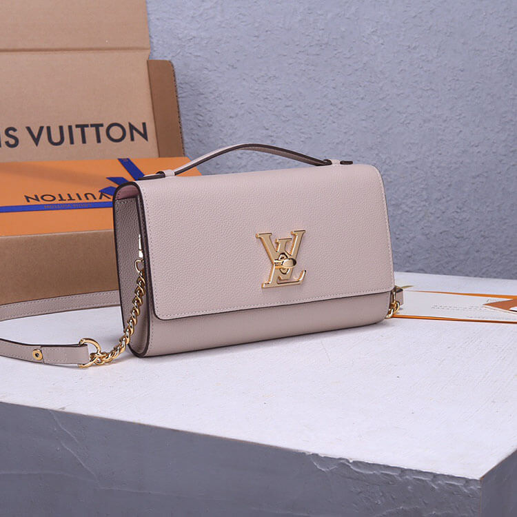 14765-3 LV Lockme Clutch Purse