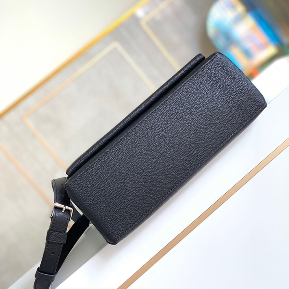 14865-5 Louis Vuitton MYLOCKME