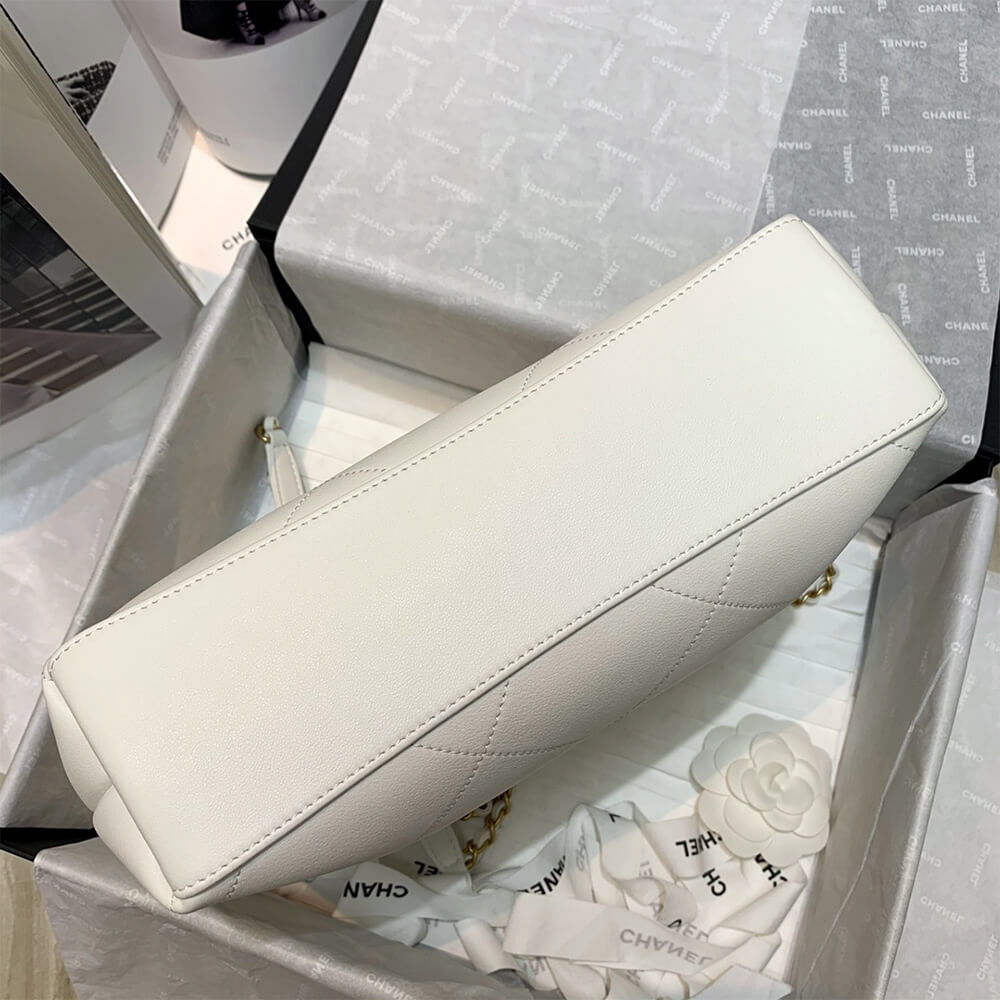 14899-5 CHANEL Small Shopping Bag