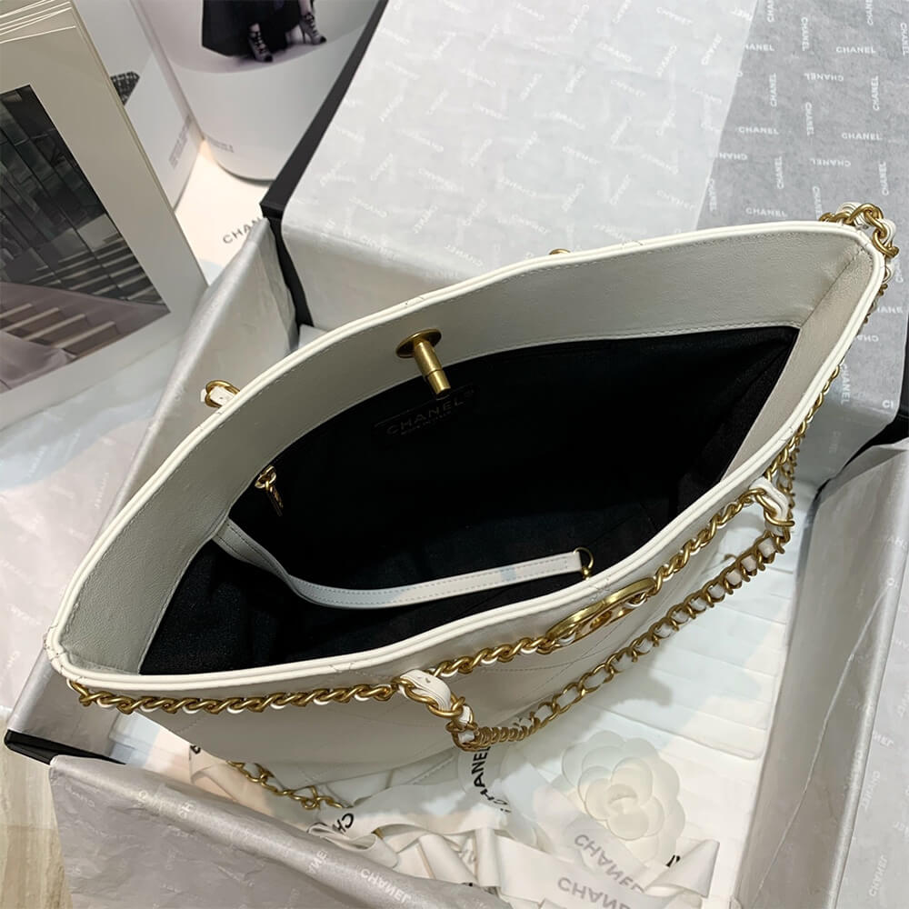 14899-8 CHANEL Small Shopping Bag