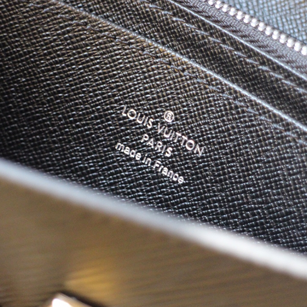 14950-7 Louis Vuitton TWIST WALLET