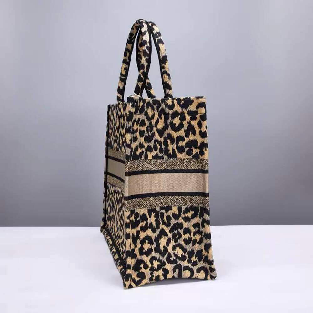 15145-3 LARGE DIOR BOOK TOTE