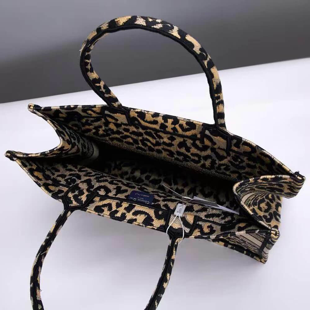 15145-8 LARGE DIOR BOOK TOTE