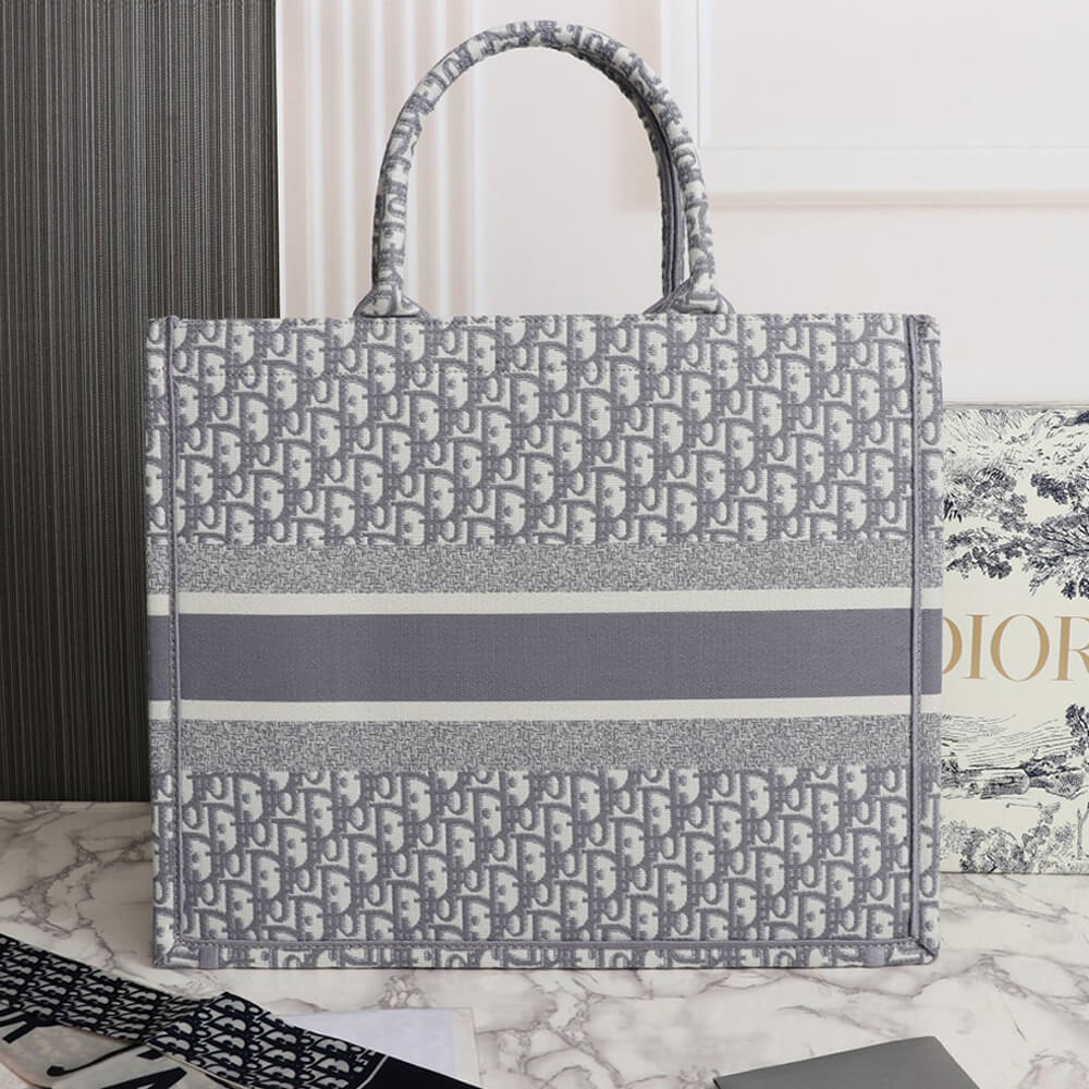 15148-4 LARGE DIOR BOOK TOTE