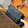 LV TRUNK SLINGBAG