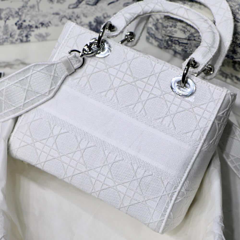 15218-4 DIOR MEDIUM LADY D-LITE BAG