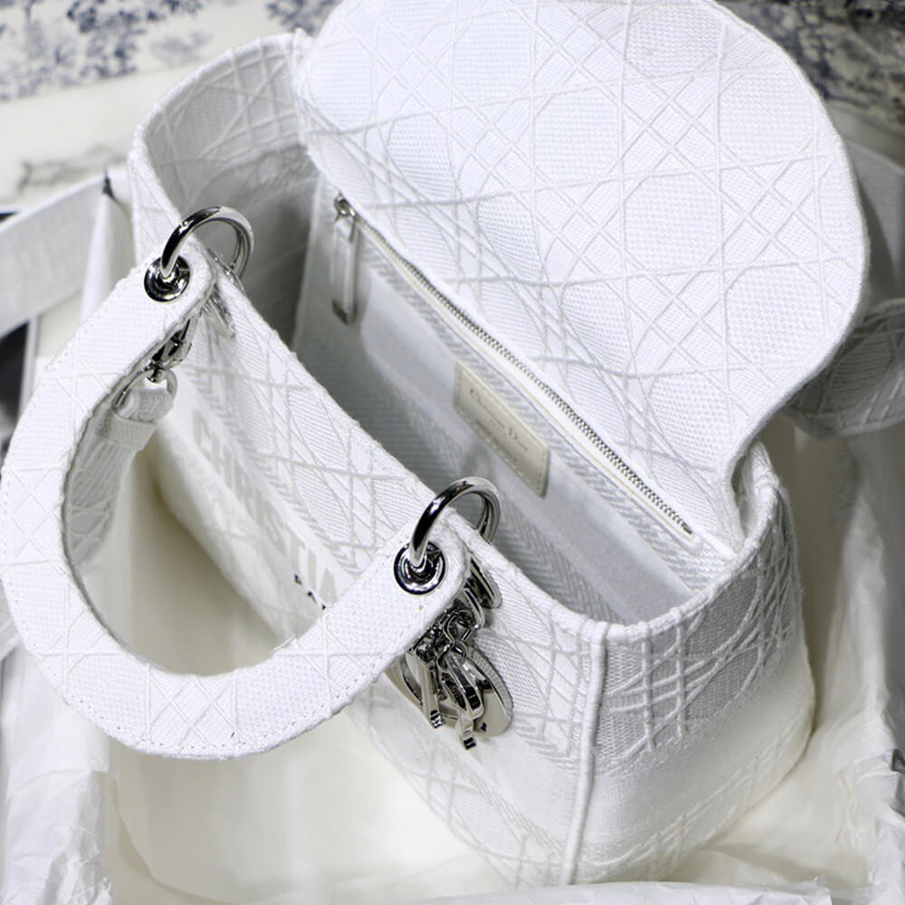15218-8 DIOR MEDIUM LADY D-LITE BAG