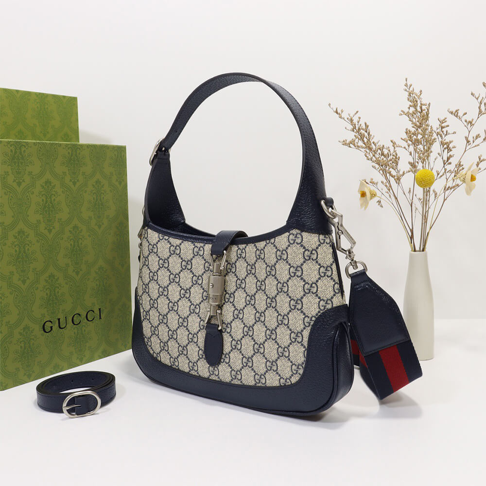 15309-3 Jackie 1961 small shoulder bag