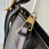 LV CARRYALL MM – EXCLUSIVELY ONLINE