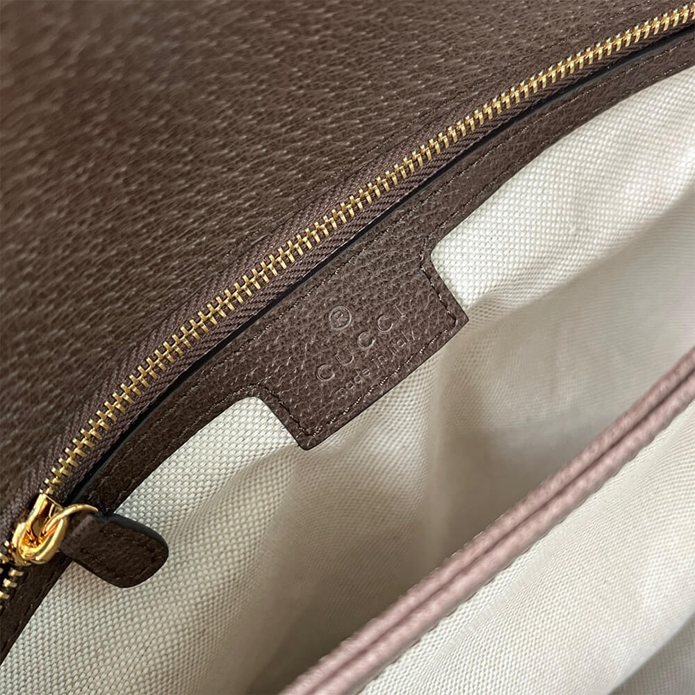 Gucci Blondie medium shoulder bag