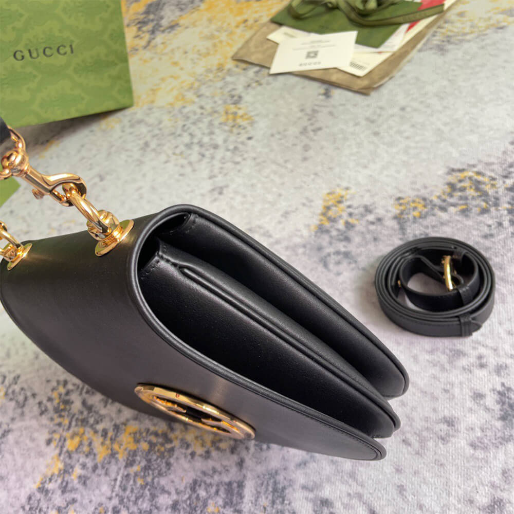 15460-4 Gucci Blondie medium shoulder bag