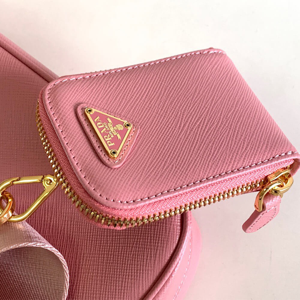 Prada Re-Edition 2005 Saffiano leather bag