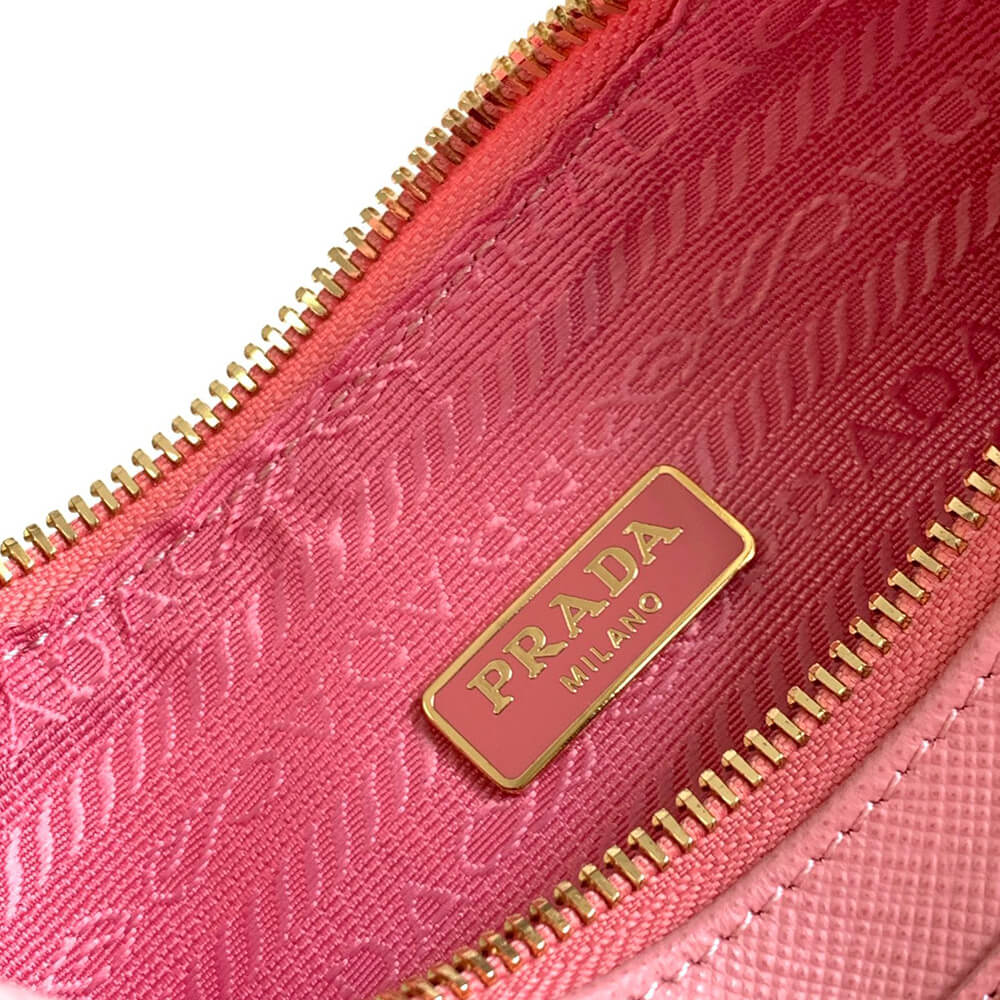 Prada Re-Edition 2005 Saffiano leather bag
