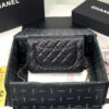 CHANEL WALLET ON CHAIN