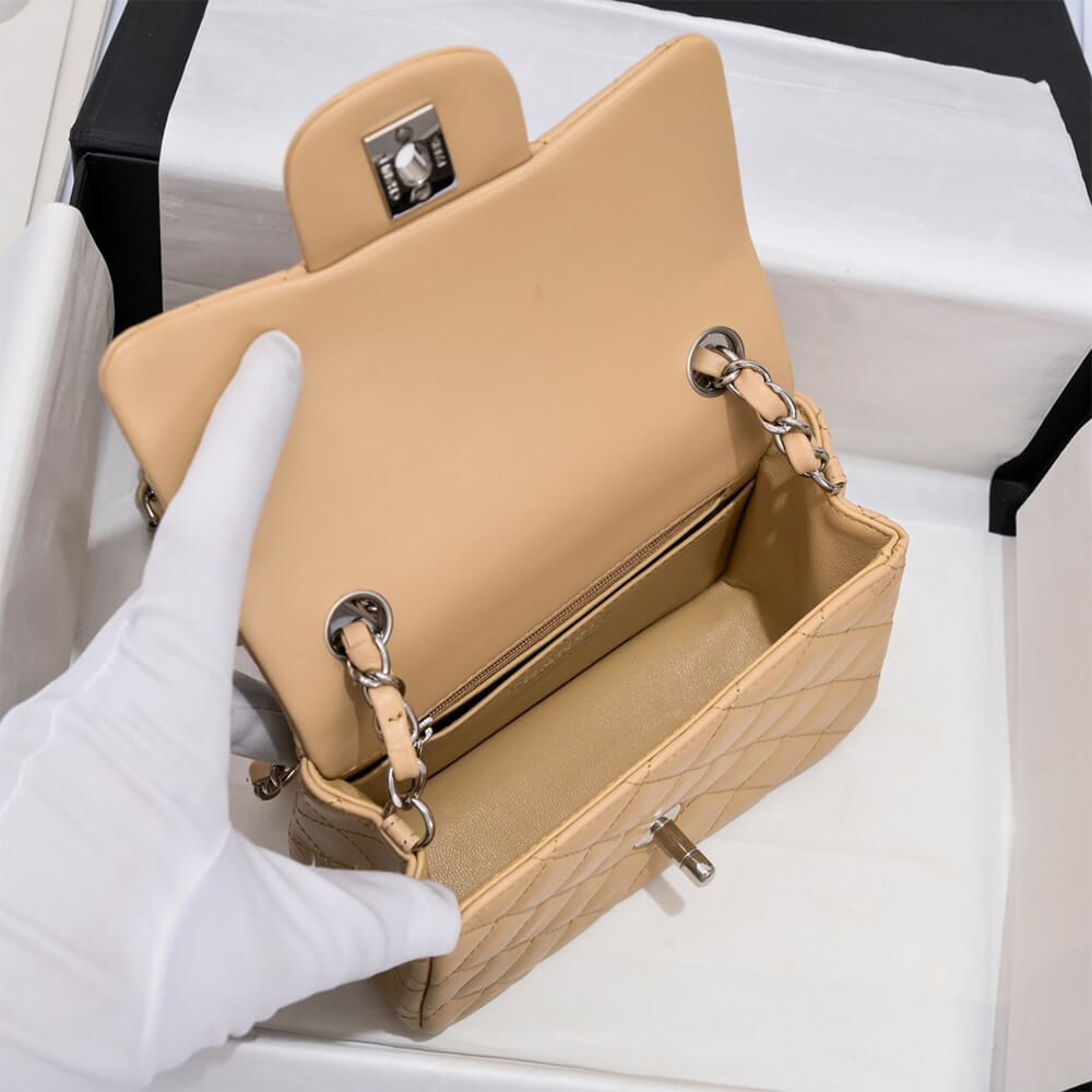 Chanel MINI FLAP BAG