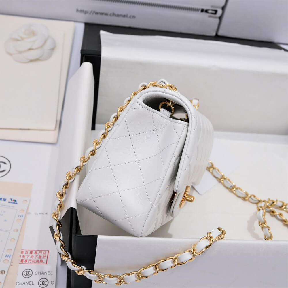 Chanel MINI FLAP BAG