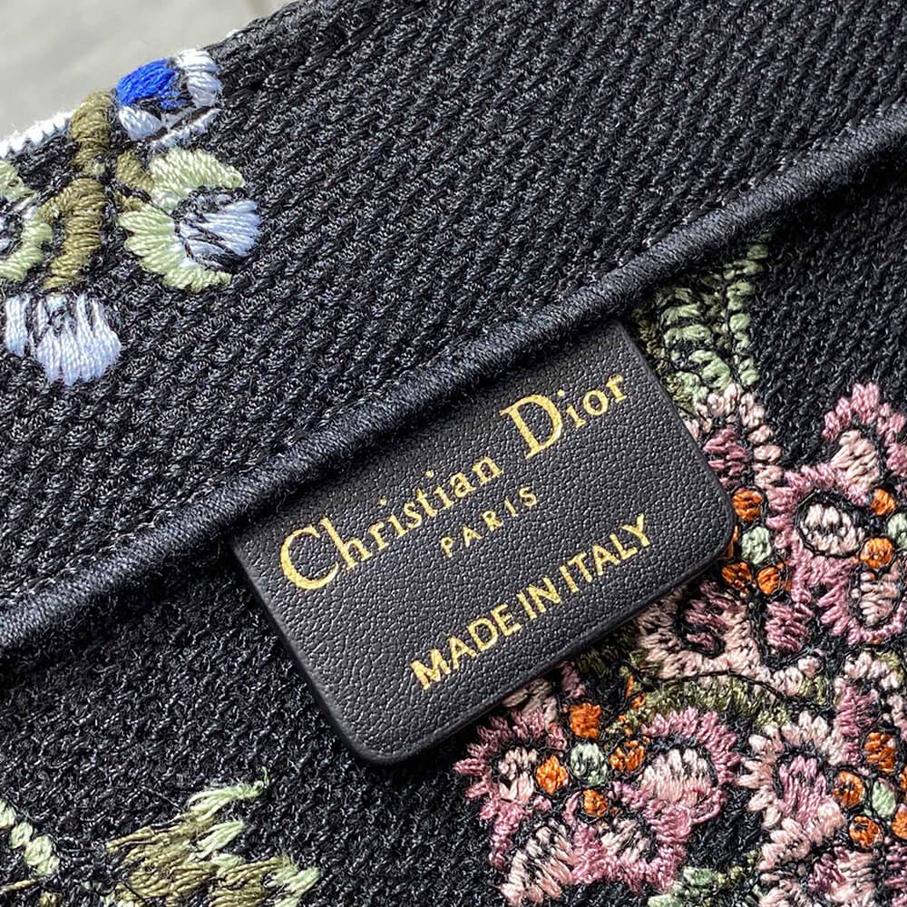 15694-7 LARGE DIOR BOOK TOTE