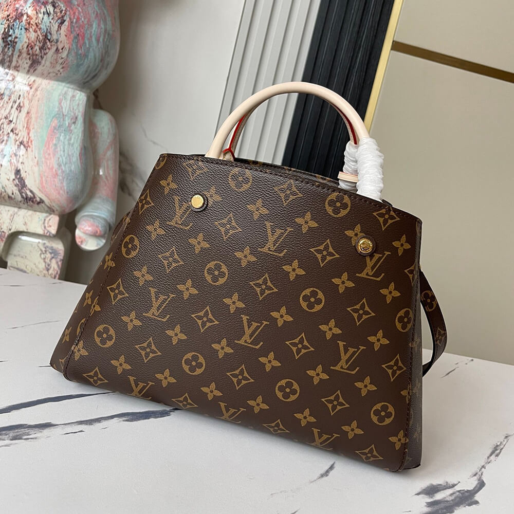 Louis Vuitton Montaigne MM