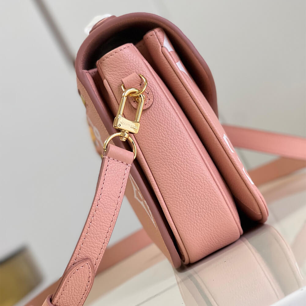 15756-4 LV Pochette Metis