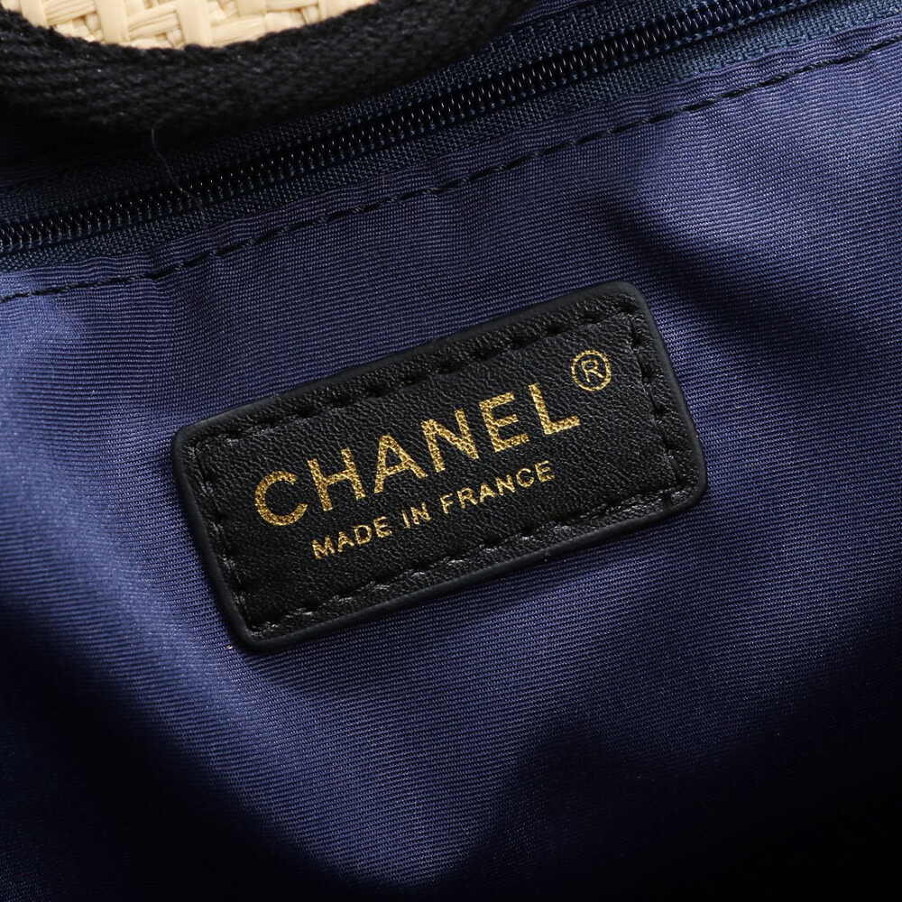 CHANEL MEDIUM DEAUVILLE TOTE