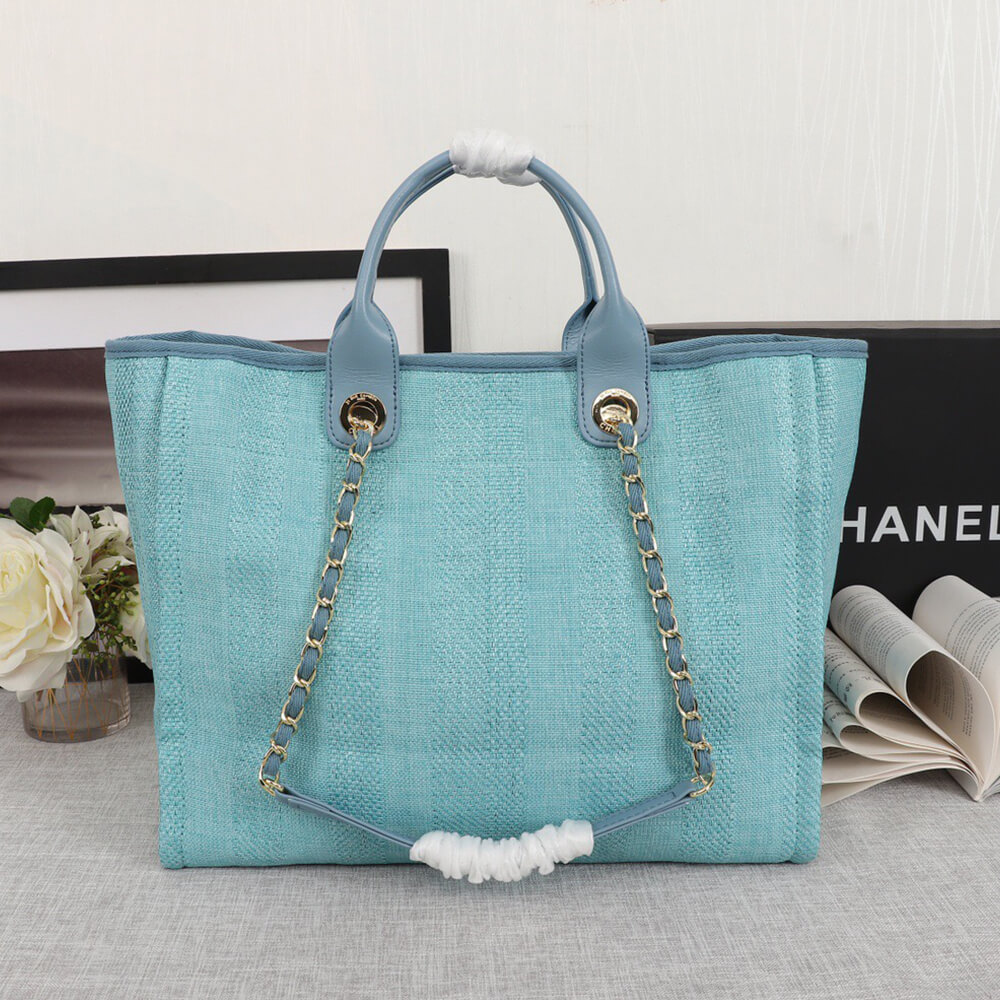 15815-4 CHANEL Woven Straw Raffia Striped Medium Deauville Tote