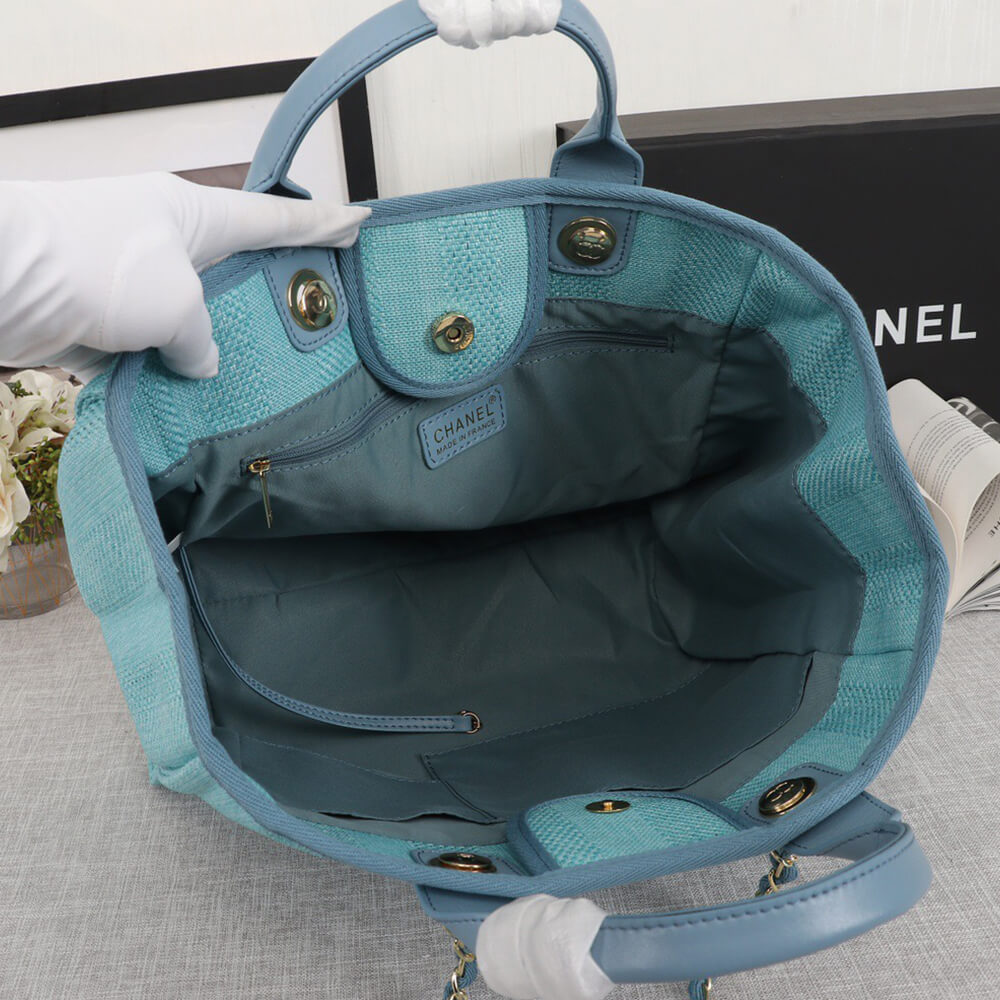 15815-8 CHANEL Woven Straw Raffia Striped Medium Deauville Tote