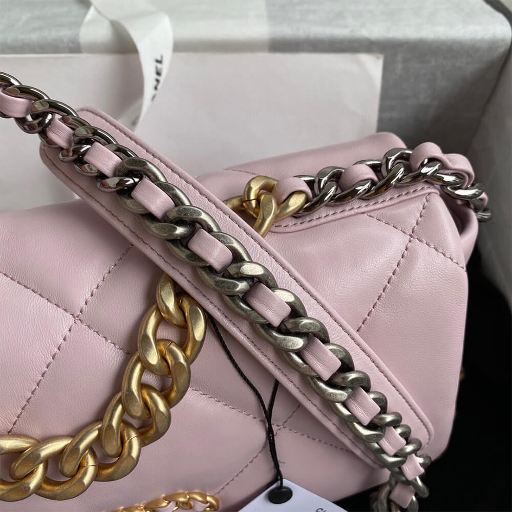 CHANEL 19 HANDBAG