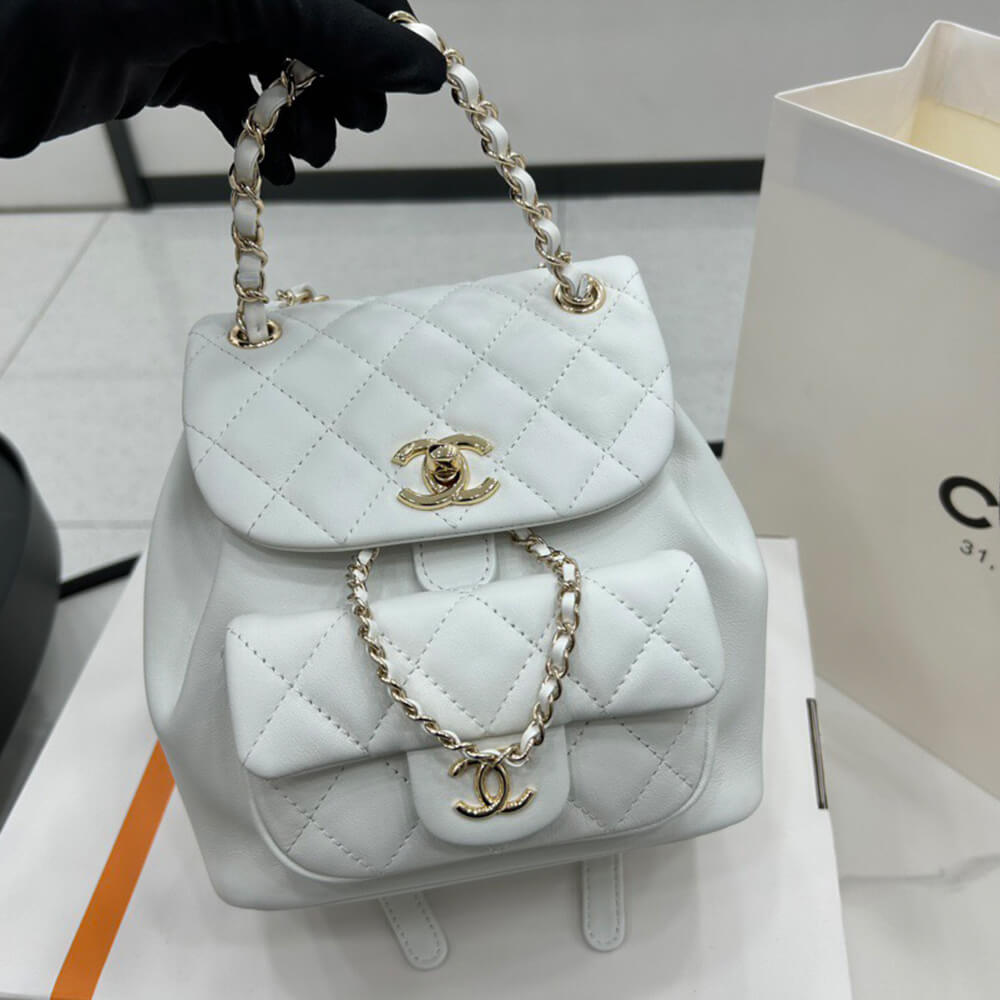 CHANEL 22A mini Duma Backpack
