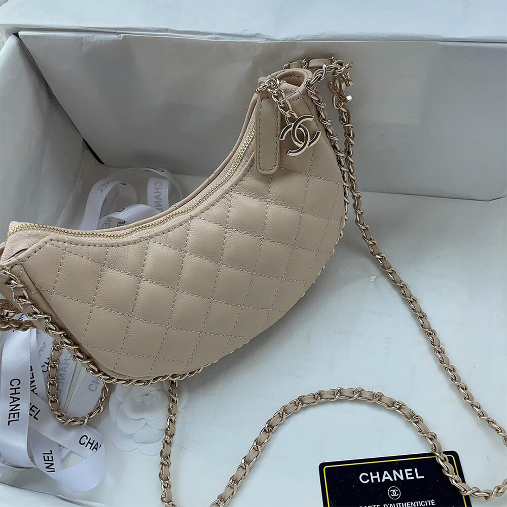 CHANEL SMALL HOBO BAG