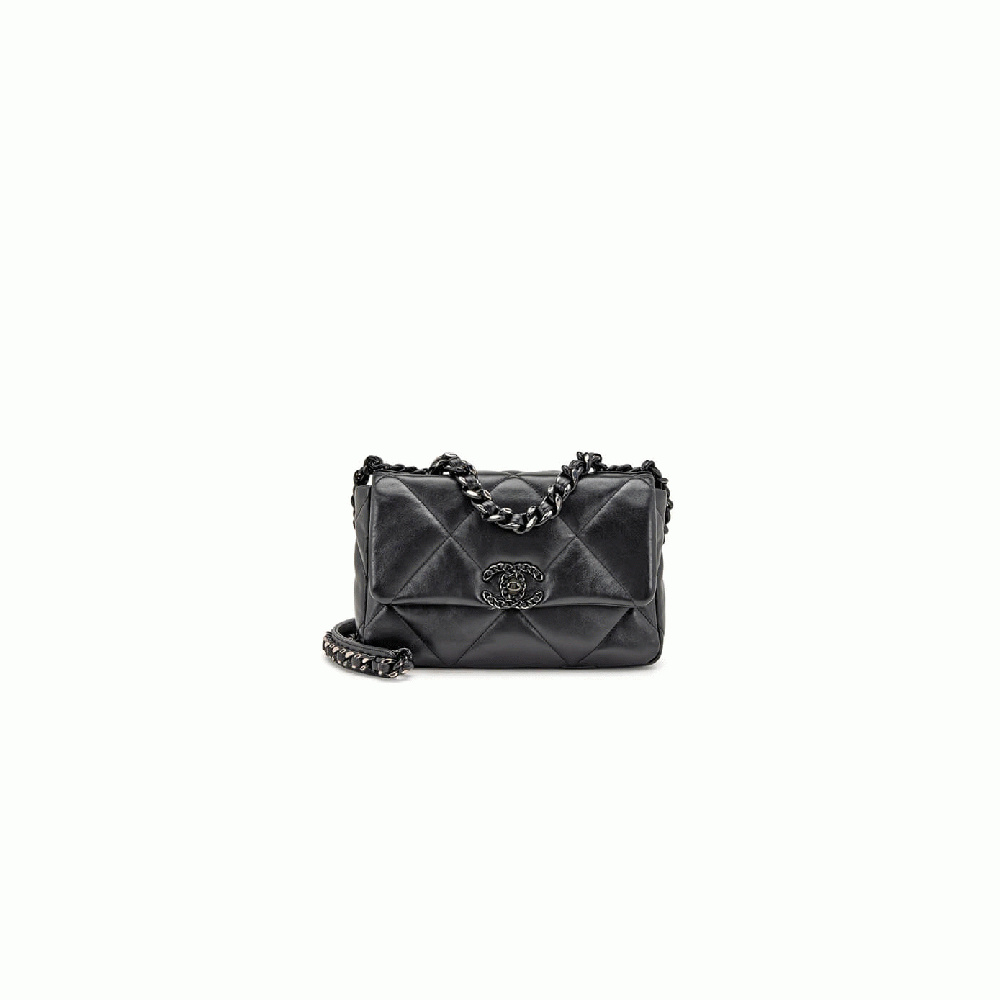 Chanel 19 Handbag