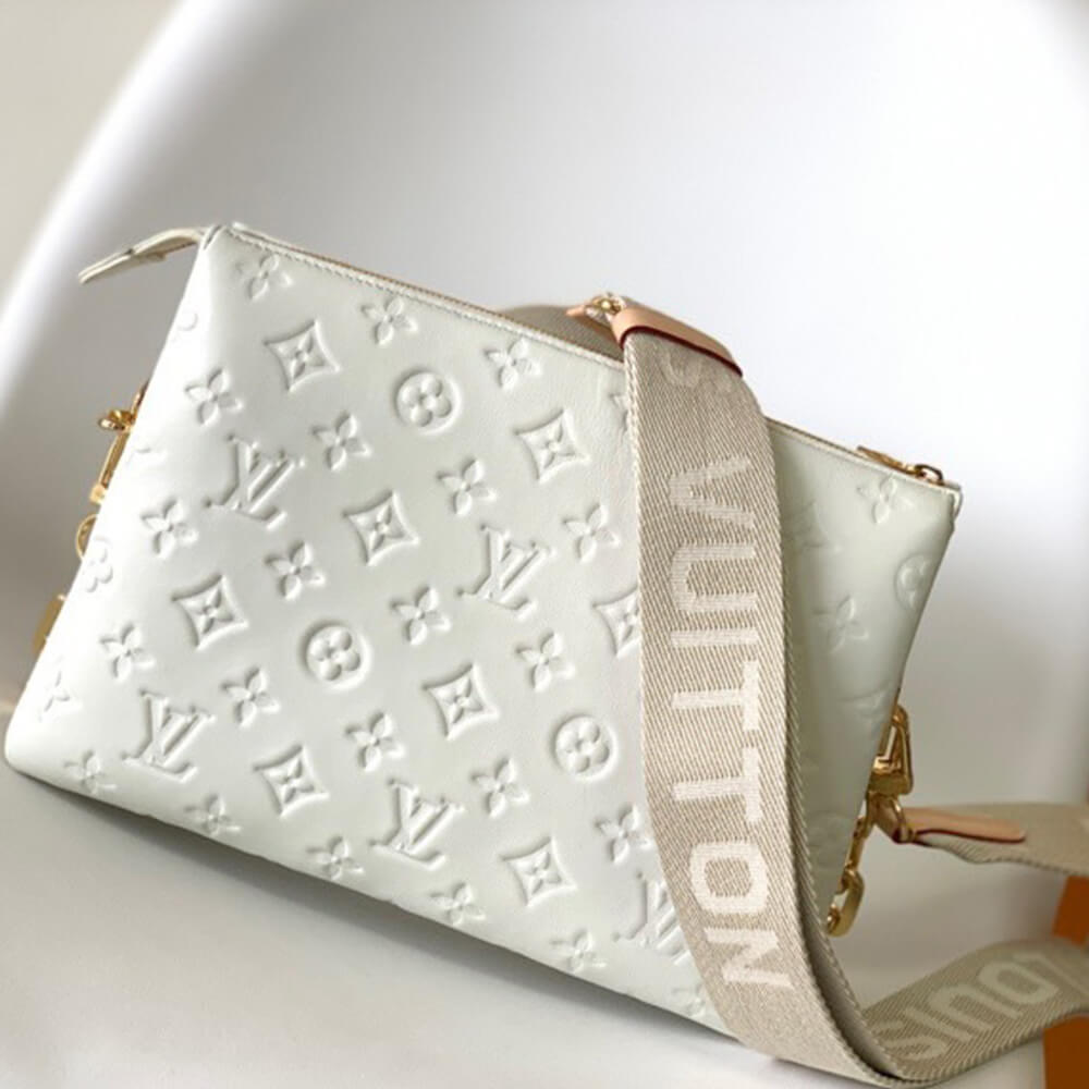 15961-3 LV Coussin PM