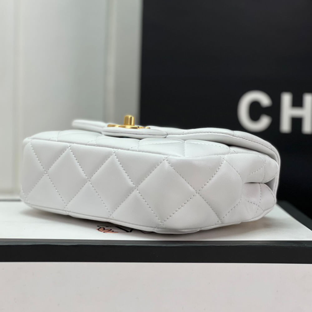 Chanel SMALL FLAP BAG