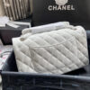 CHANEL Classic Flap Medium