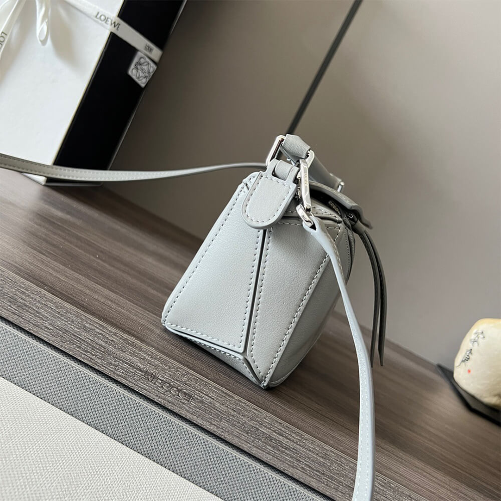 16010-3 LOEWE Mini Puzzle bag