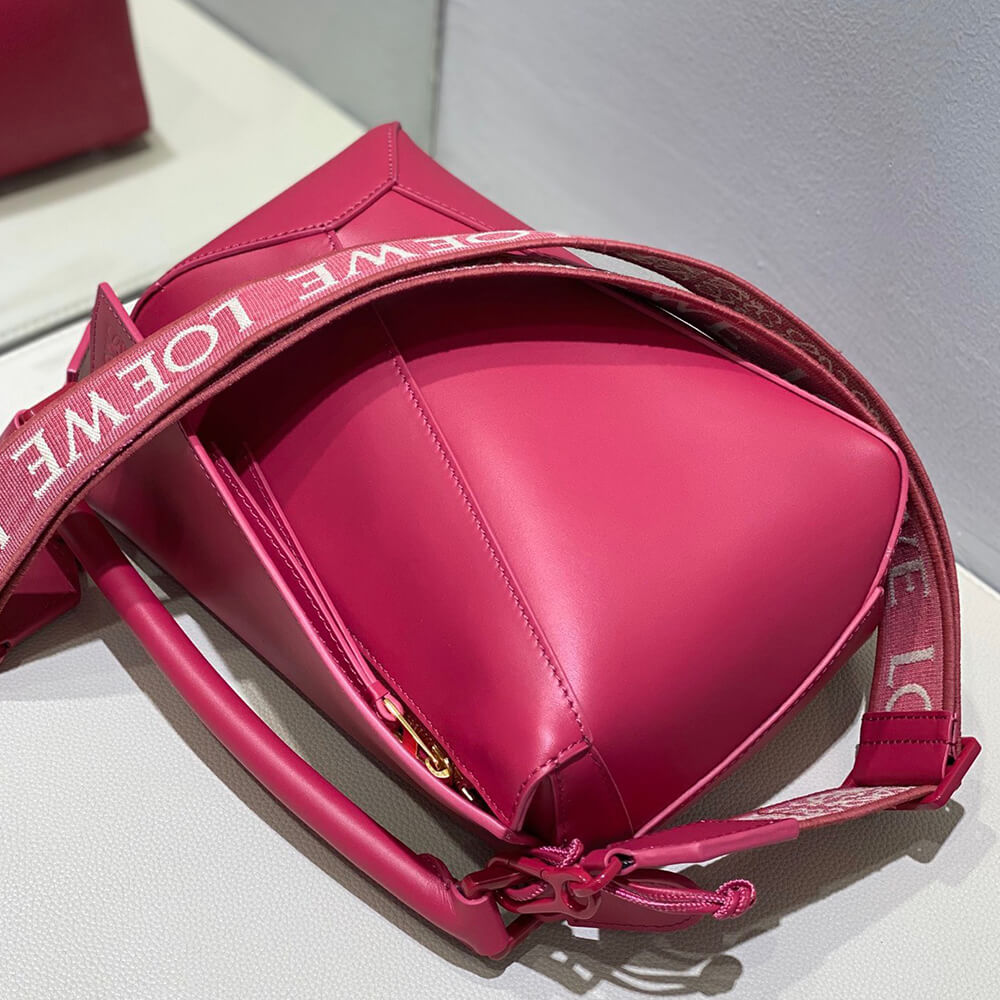 16021-6 LOEWE Small Puzzle Bag