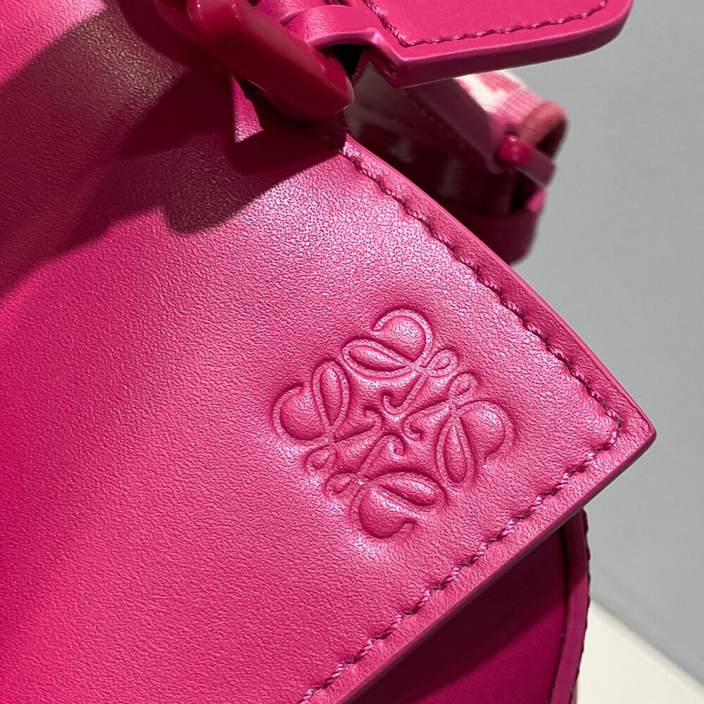 16021-7 LOEWE Small Puzzle Bag