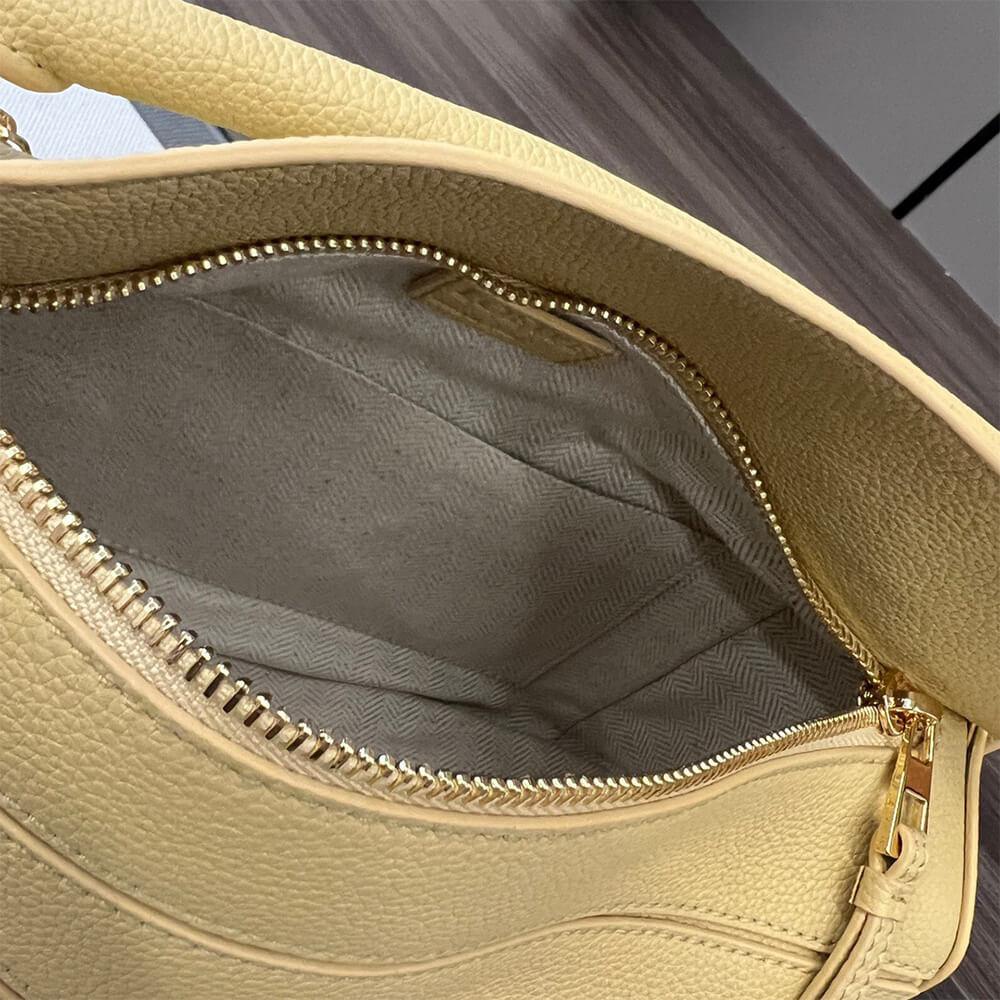 16024-8 LOEWE Small Puzzle Bag