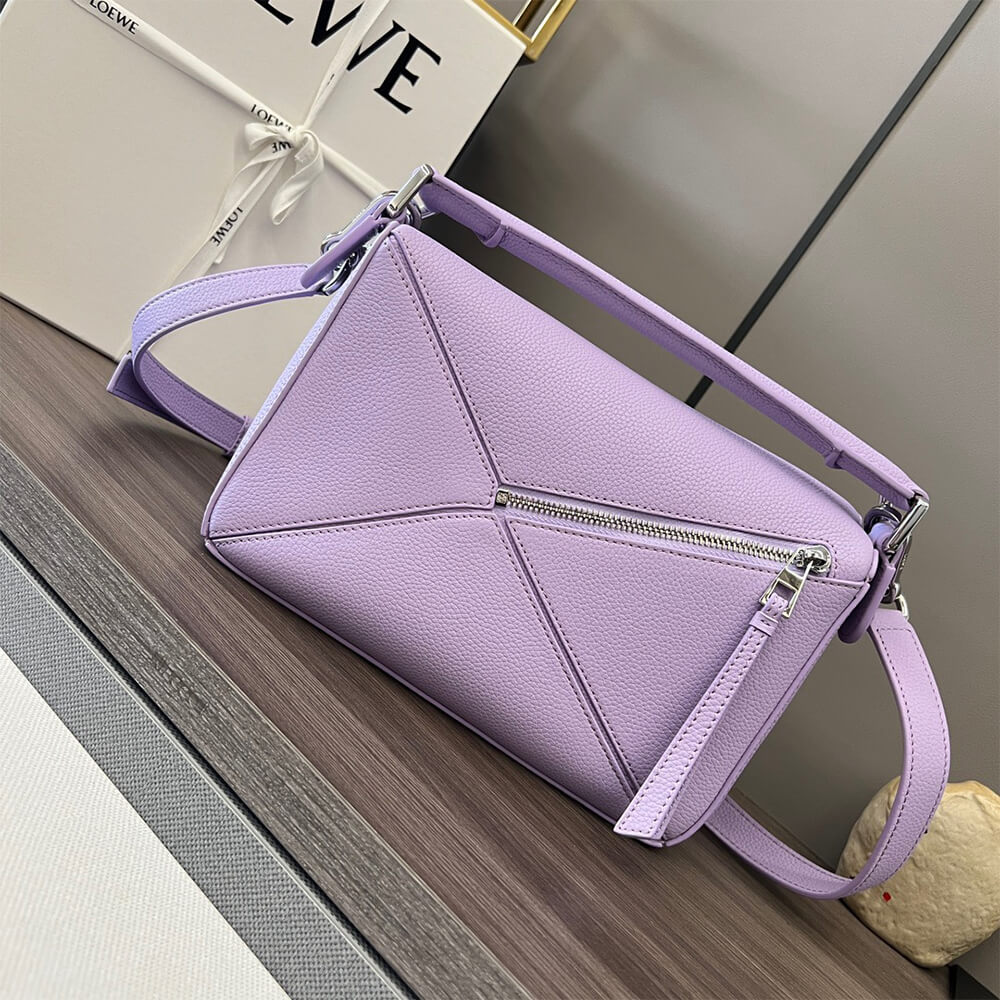 16028-4 LOEWE Small Puzzle Bag