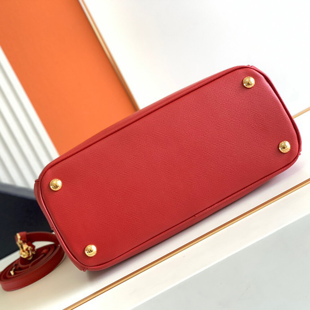 Medium Prada Galleria Saffiano leather bag