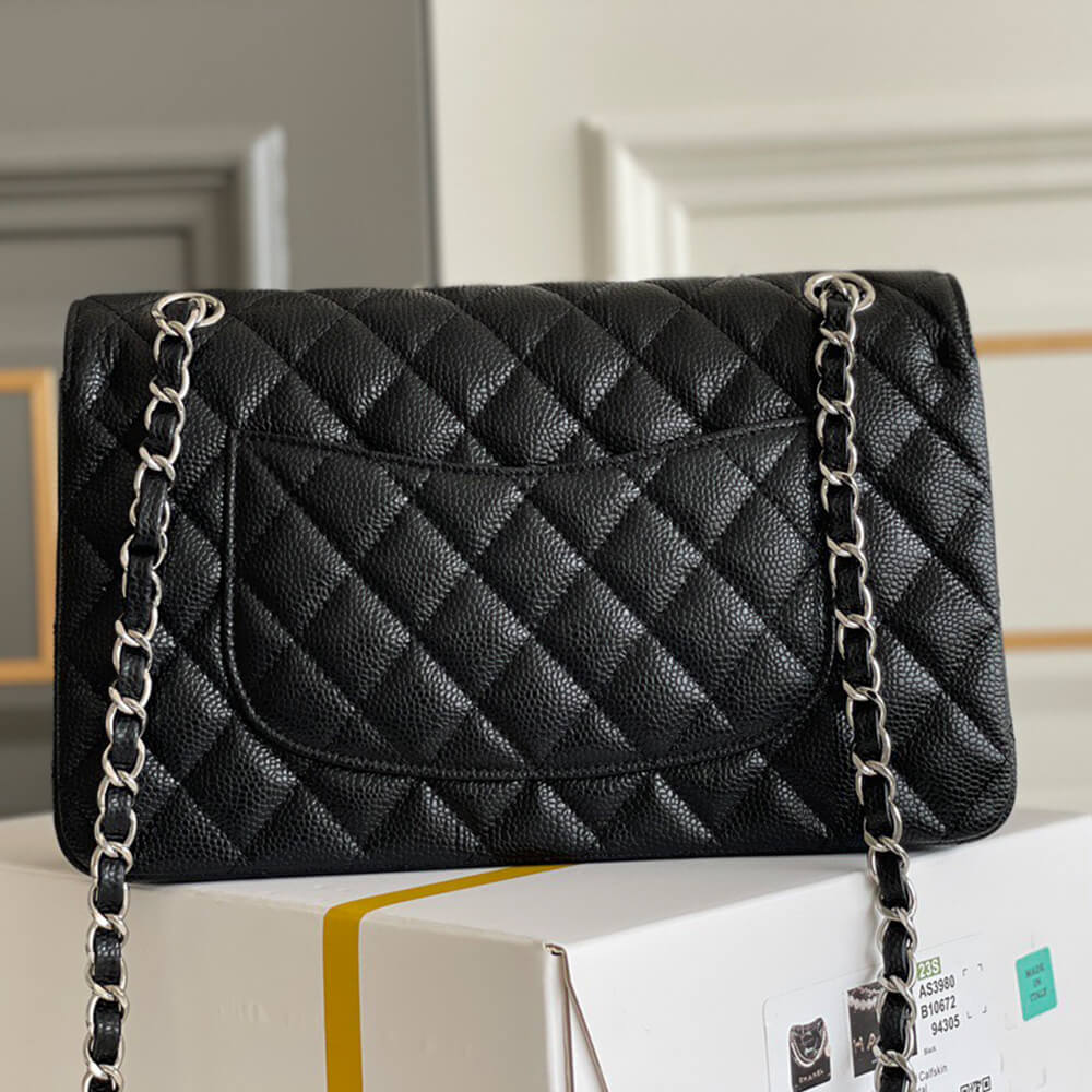16197-4 Chanel Medium Classic Flap
