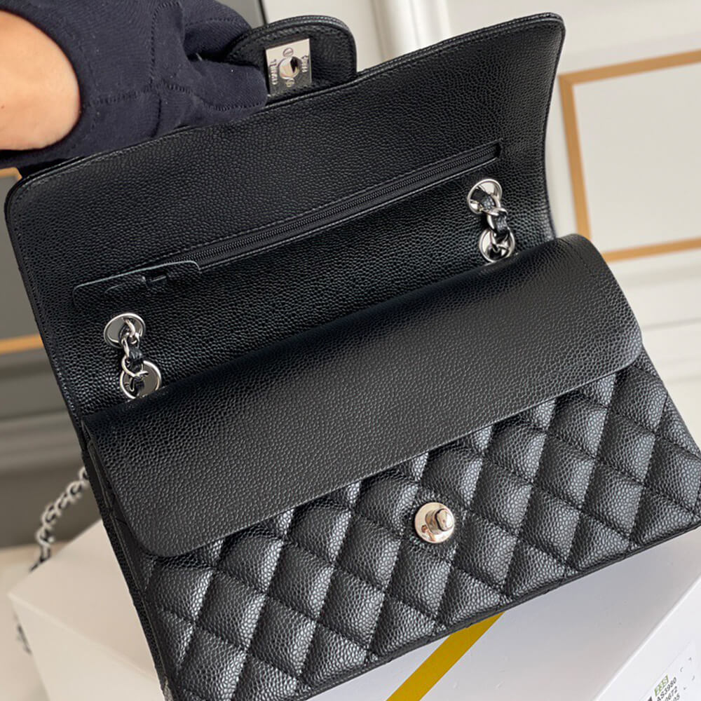 16197-7 Chanel Medium Classic Flap