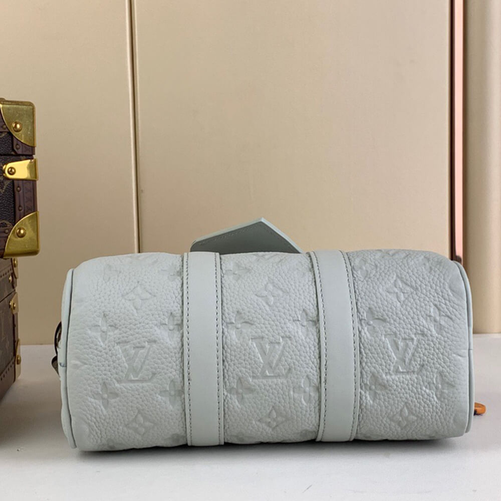 LV Keepall BandouliÃ¨re 25
