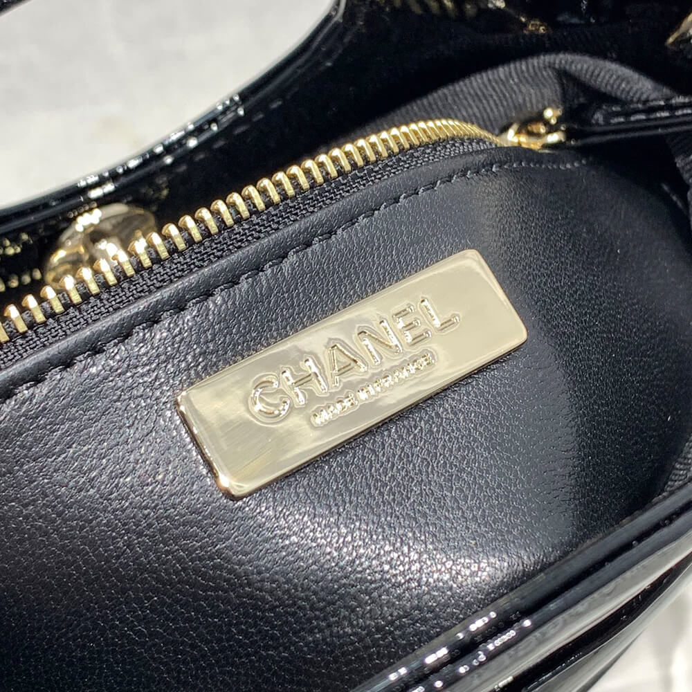 CHANEL 31 MINI SHOPPING BAG