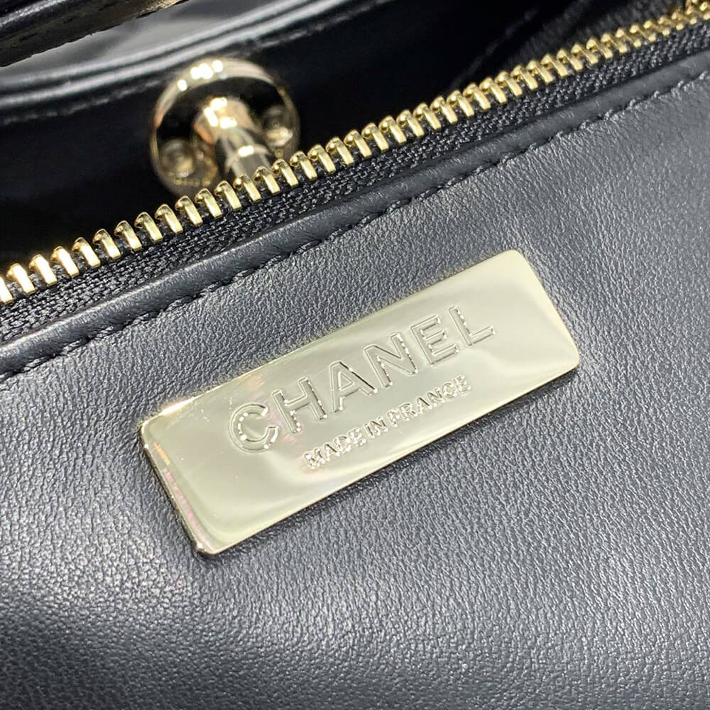 CHANEL 31 MINI SHOPPING BAG