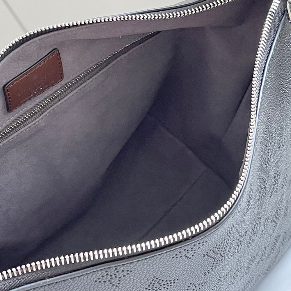 16253-8 LV Beaubourg Hobo MM