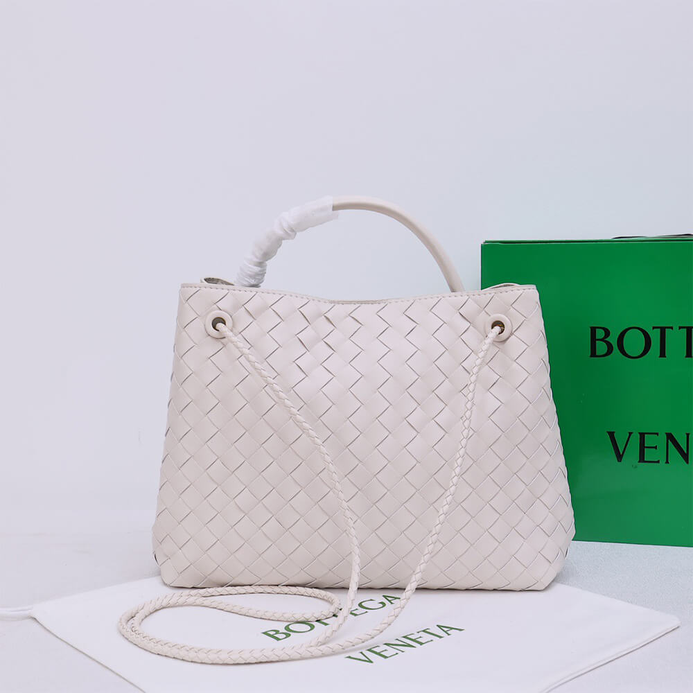 Bottega Veneta Medium Andiamo