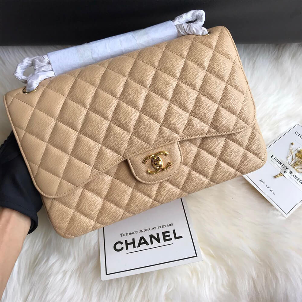 CHANEL CLASSIC JUMBO FLAP
