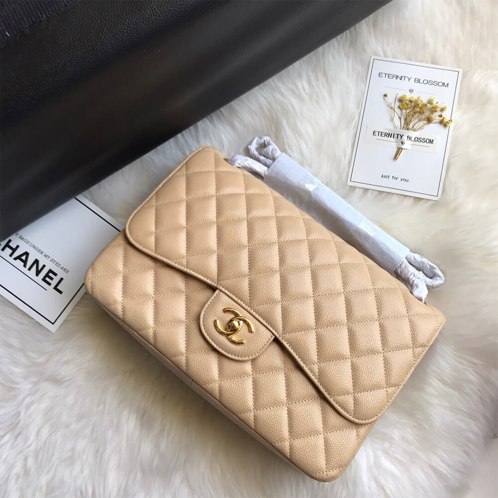 CHANEL CLASSIC JUMBO FLAP